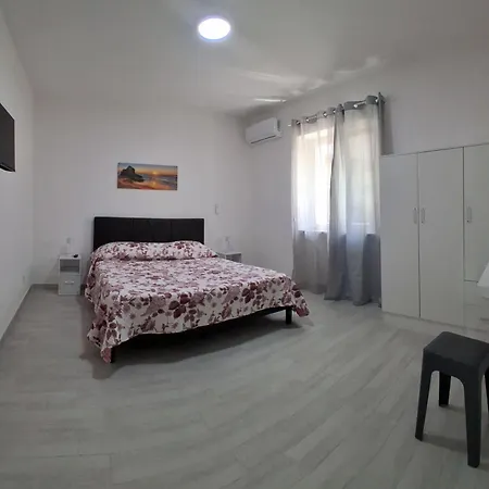 Casa Enza Feriehus